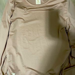 Current season Twilight top. 🐰🐰